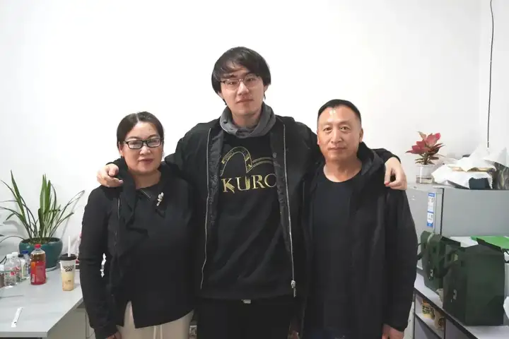 破茧成蝶:林天润的追光之旅(图16) 破茧成蝶:林天润的追光之旅(图16)