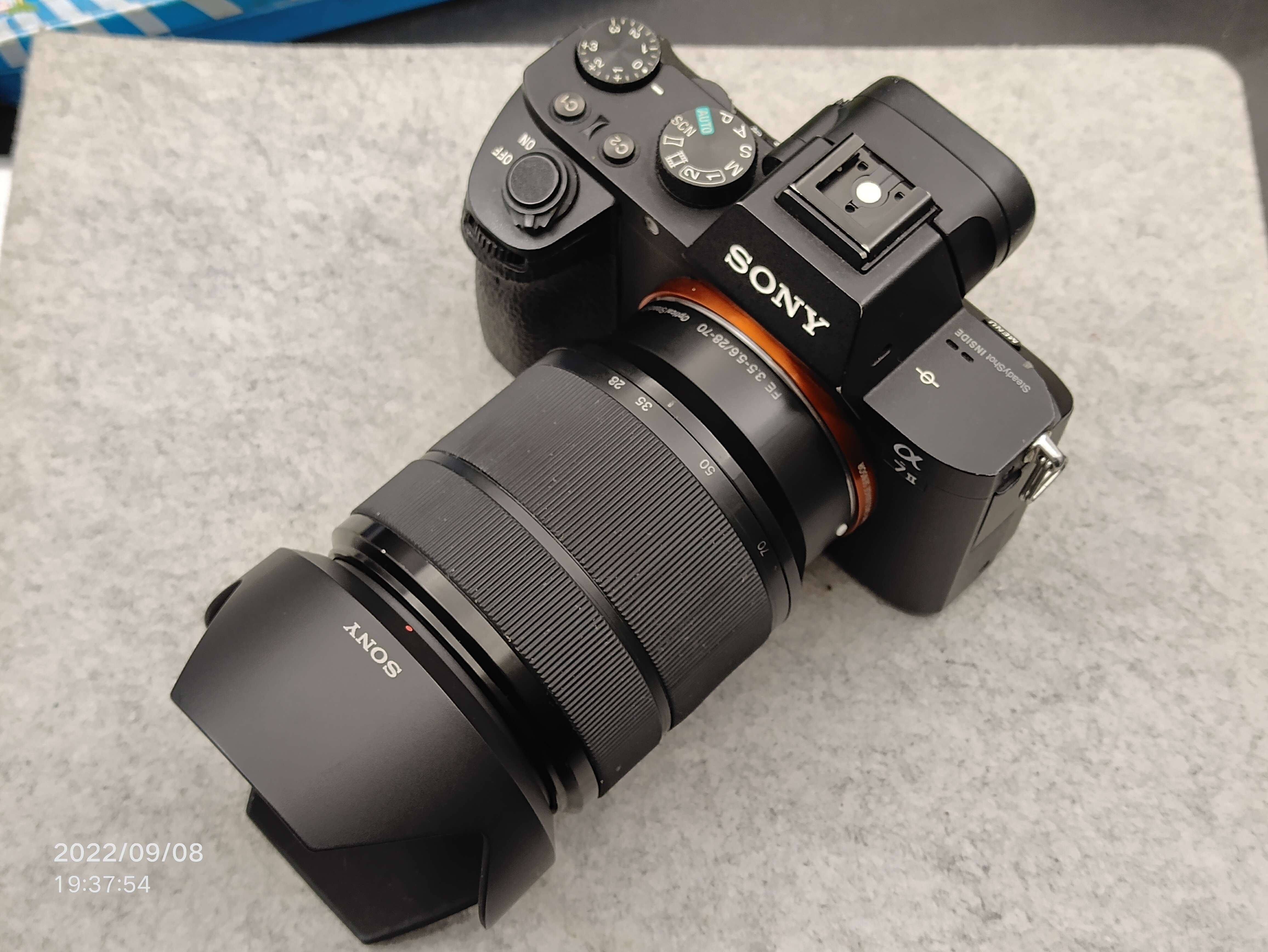 事物深度本质 的想法: 索尼a7m2k 带28-70mm防抖镜头 全画幅微单