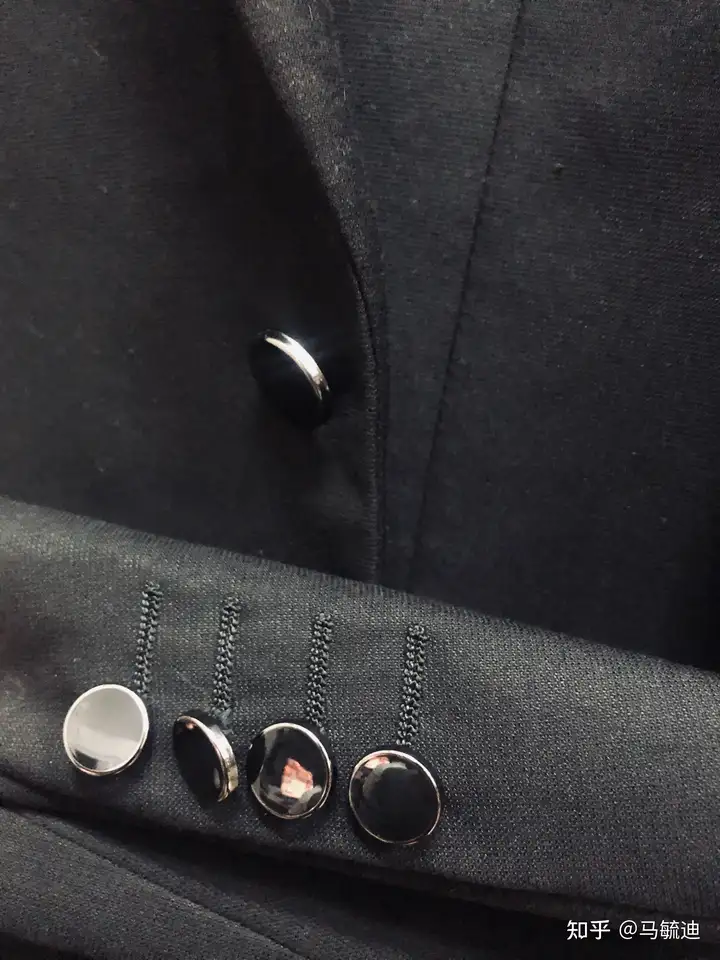 成衣西服测评系列之 罗蒙 ROMON 西服（罗蒙西服的特点体现在哪里）