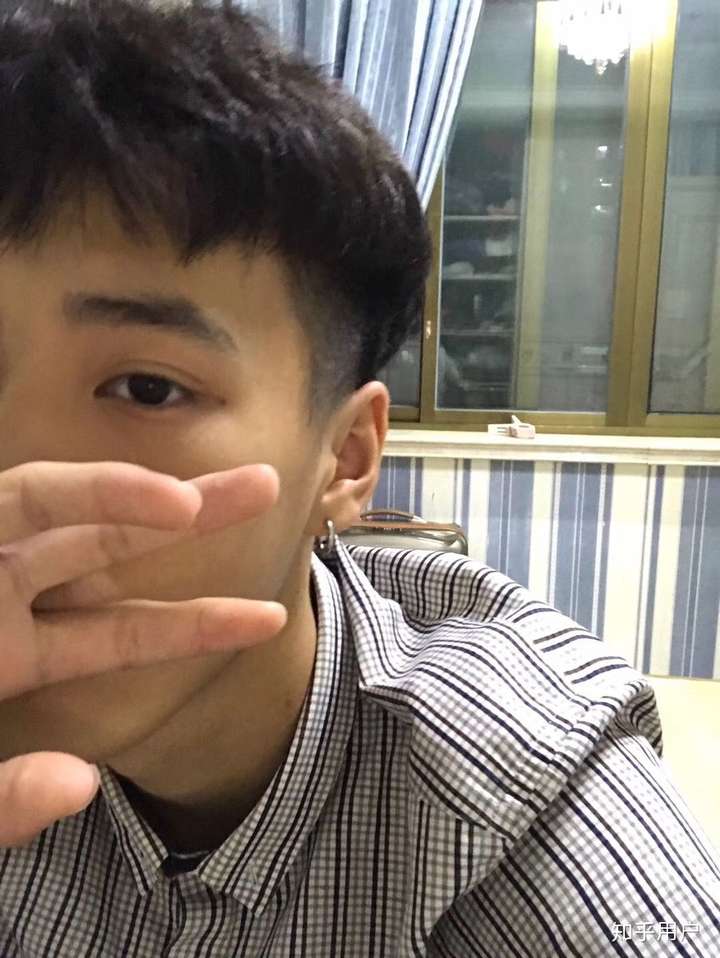 你见过最帅的高中男生长什么样?