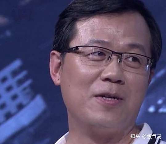 顶流明星 卖身 标价8000一晚 第一狗仔卓伟疑似要借此料复出 知乎