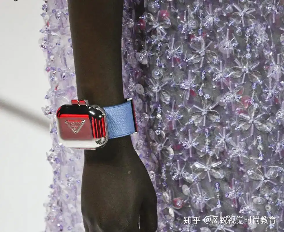 LV Gucci Prada AirPods