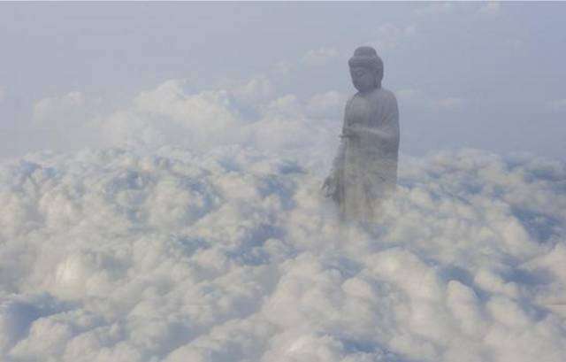 伤害你之人，便是渡你之人！