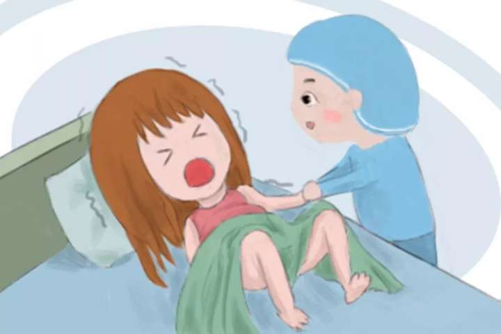 不都是躺着生呀, 现在有很多生孩子的姿势, 主要还是看产妇情况和个人