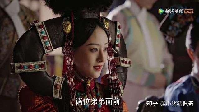 《如懿传》中有哪件服装或头饰是最戳你的?