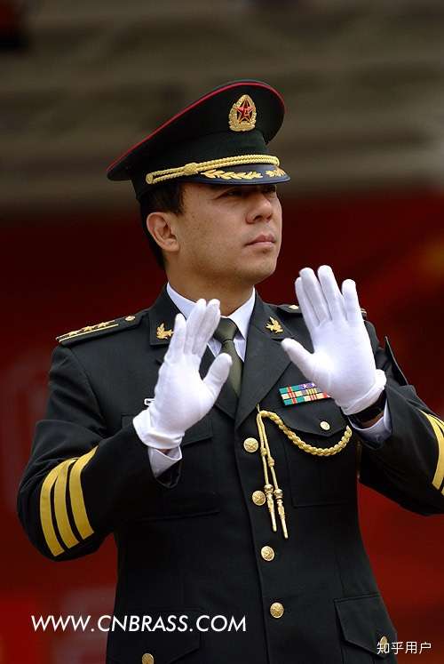 今天才知道黄宏是陆军少将,我想知道文艺兵授军衔是我国特有的吗?