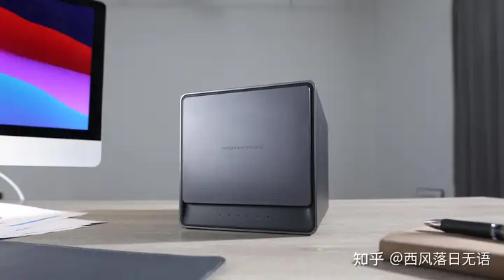 这很难吗?当萌新开始尝试专业四盘NAS,绿联私有云DX4600实用两周体验