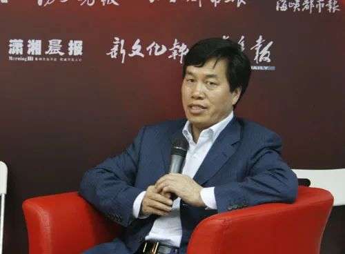 论华晨是如何把自己给作没的-锋巢网