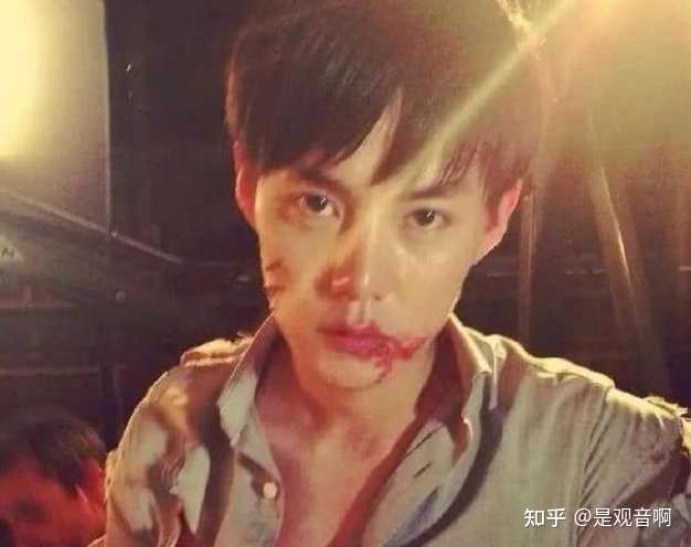 尹正减肥 吃了一个月的焖菜的尹正 终于瘦了下去 他的减肥方法学习下 知乎