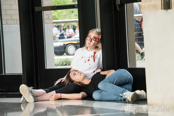 俄罗斯将军被“精准”爆杀的罪魁祸首：苹果手机的“精确定位”