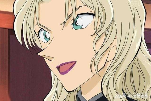 想知道图片里的这个人是谁?