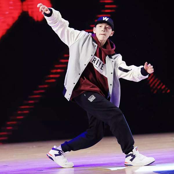 没有乐感身体僵硬的人能学好舞蹈吗