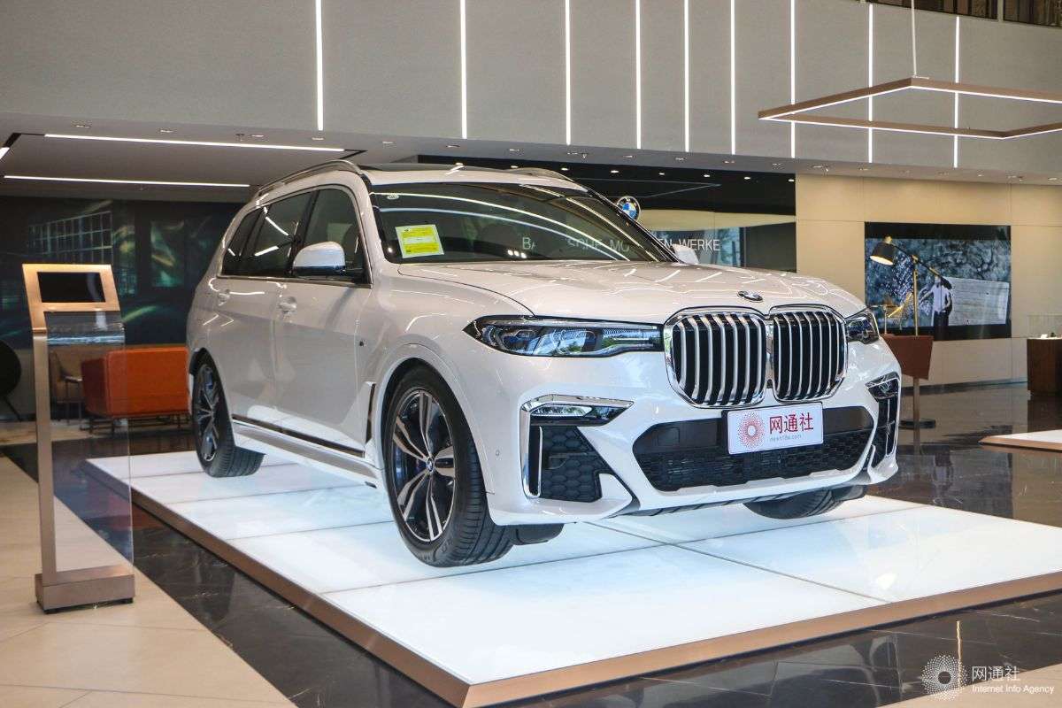 新款宝马x7配置提升售价100万元起 共8款车型 知乎