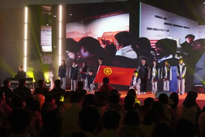 【活力校園】體藝融匯 活力迎新 | 塘棲校區(qū)體育藝術(shù)節(jié)閉幕式暨元旦晚會圓滿落幕!(圖30) 【活力校園】體藝融匯 活力迎新 | 塘棲校區(qū)體育藝術(shù)節(jié)閉幕式暨元旦晚會圓滿落幕!(圖30)