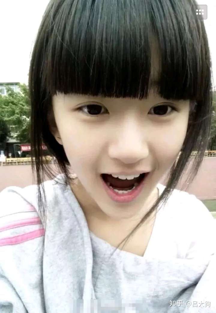 老师质问,校方回应已批评教育,如何看待留学生待遇高于国内学生的问题