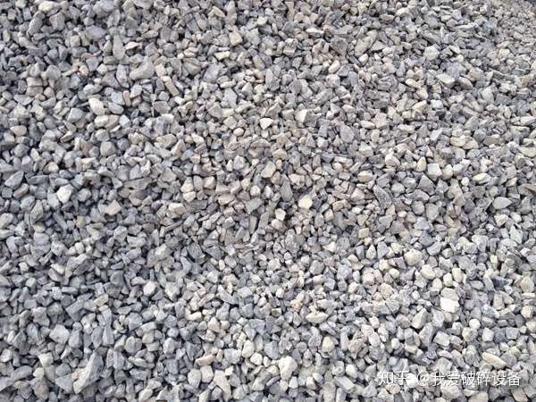 砂机,破碎机,移动破碎站 12,13石子是砂石厂中出料比较多的规格的石子