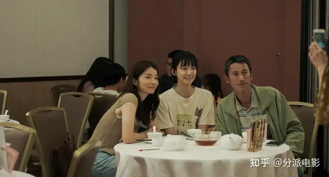 港片《但愿人长久》口碑炸了!有尺度有深度,结局爆哭!