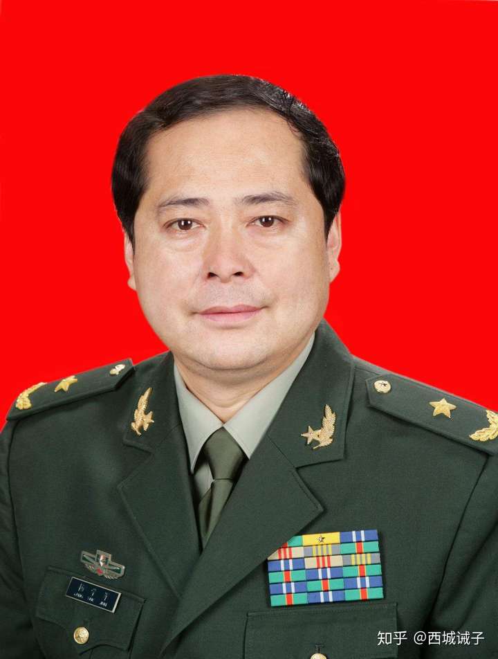 山东名面孔上将杨学军文