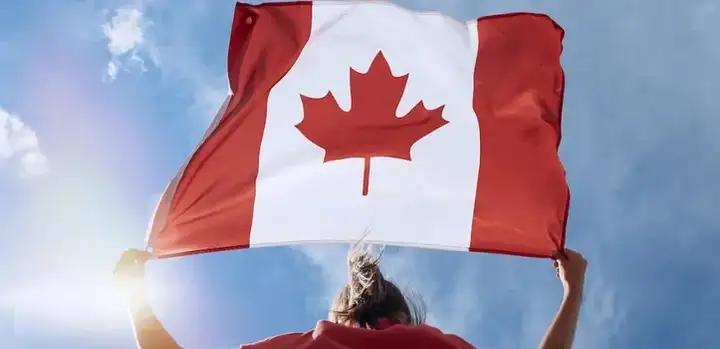 加拿大将在2025年迎来50万新移民