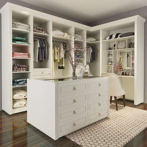 有家里衣帽间装修选择兔宝宝吗