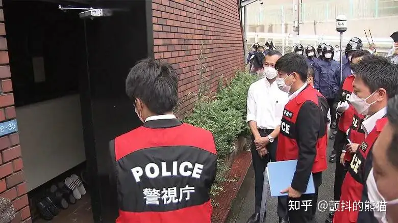 因为 复仇 而被刺伤 山口组vs神户山口组抗争激化惊动日本警察 知乎