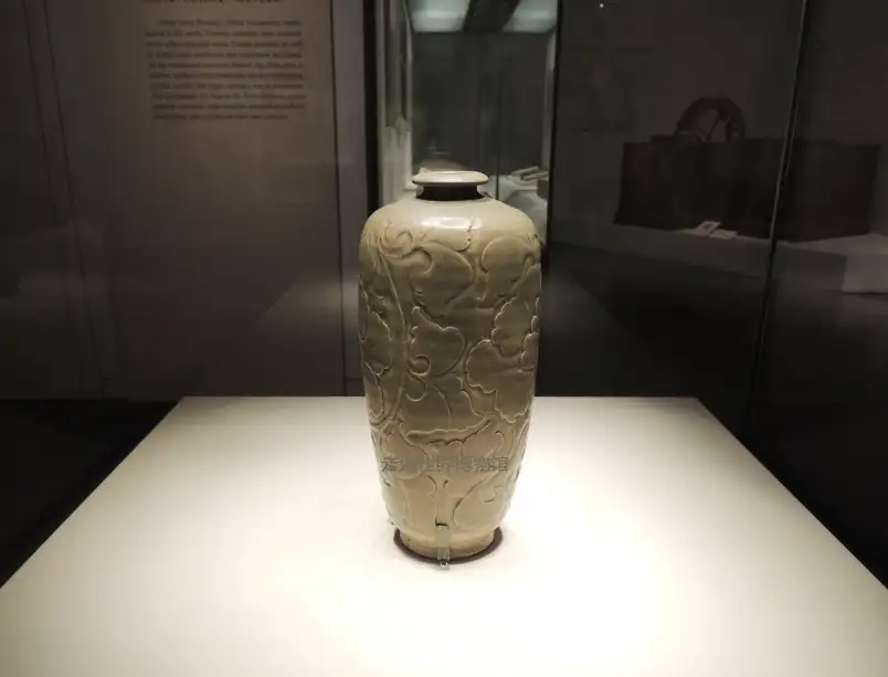 中国古代著名民窑名品：耀州窑刻花青瓷器，具有立体浮雕感- 知乎