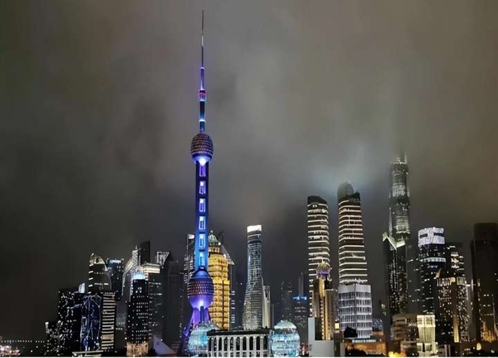 中国第一大城市是哪个城市（中国排名前10大城市）