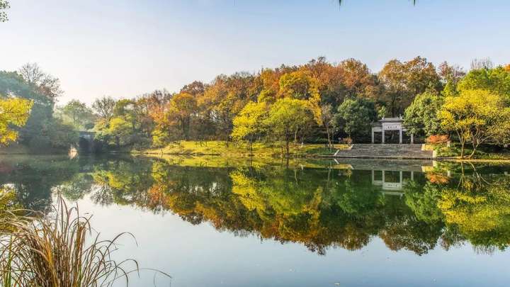 国内十大旅游景点排名（女人必去的10大旅游景点）