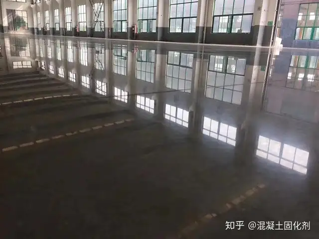 南京三道钢化地坪.jpg