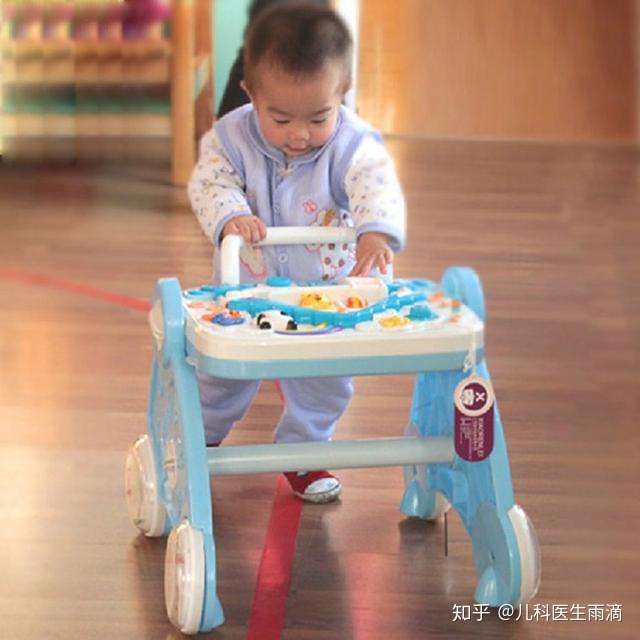 学步车是个大忽悠 不能学步而且危害多 知乎