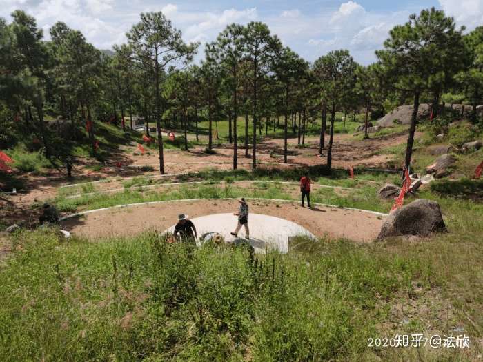 黄俊仁风水团队探访粤东三大风水宝地之一陆丰公背婆文物古迹之盛地