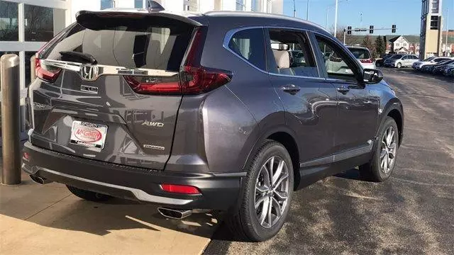 新款本田crv外观的设计非常大气气势营造得非常到位爱了