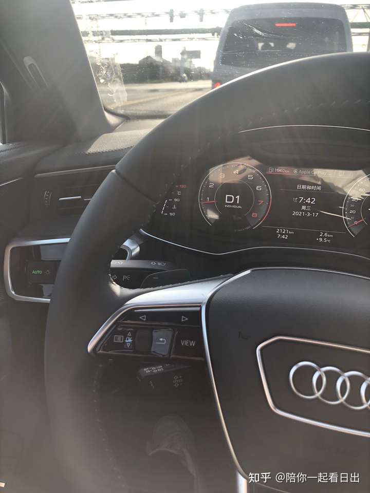 好奇路上开奔驰e,宝马5,奥迪a6是些什么人?