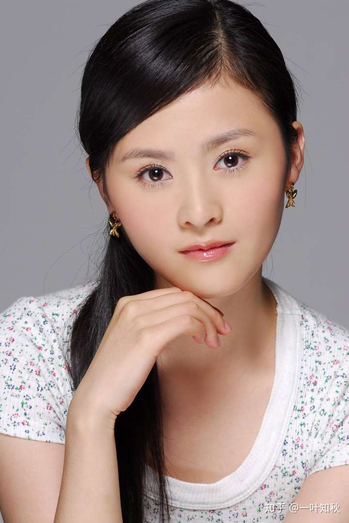 你见过的最美的女性照片是哪张?