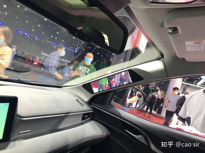 哪吒u pro的透明a柱