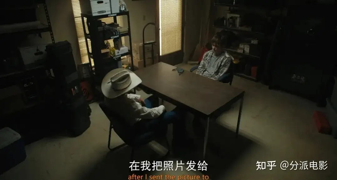 《爱丁顿》心理恐怖大师新作，小镇也疯狂！
