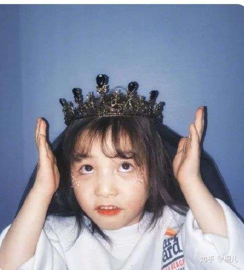 这个小女孩大概是天使