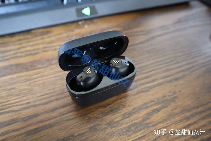 漫步者tws2和tws1在购买活动中价格相同的情况下买哪个性价比更高呢