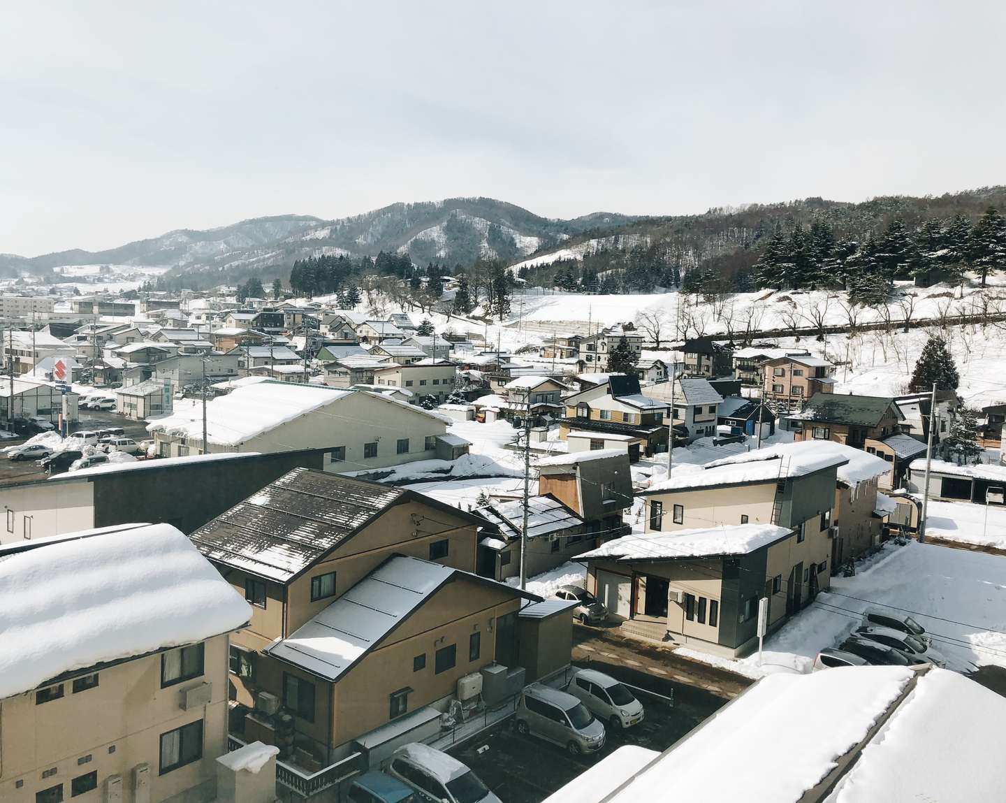 一个月只做一件事 我生活在东野圭吾笔下的温泉雪场 知乎