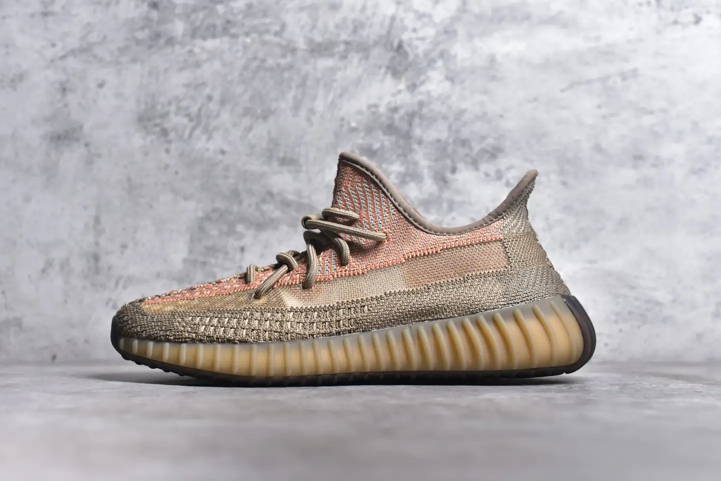 阿迪达斯椰子脏橙Adidas Yeezy 350 V2 Boost Sand Taupe 低帮运动鞋