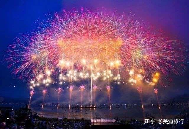 日本樱花美 那是你没见过夏季花火大会 美哭的那种 知乎 日本樱花美 那是你没见过夏季花火大会 美哭的那种 知乎