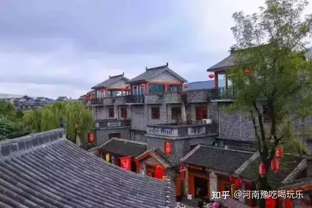 一生必追的一部大型山水实景剧，司徒小镇+千年铁魂打铁花演出