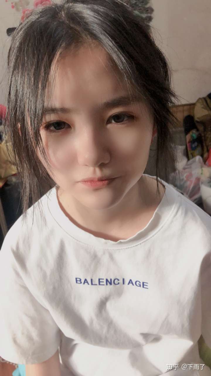 有一个很漂亮的妹妹是种怎样的体验?