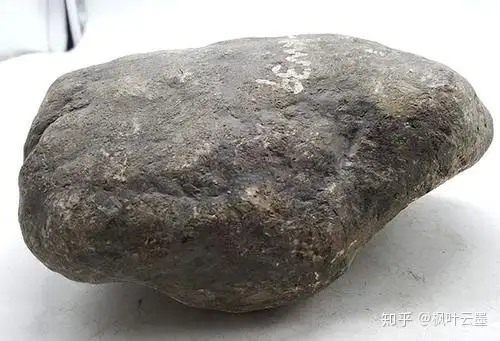 4招教你怎么鉴定翡翠原石！！！