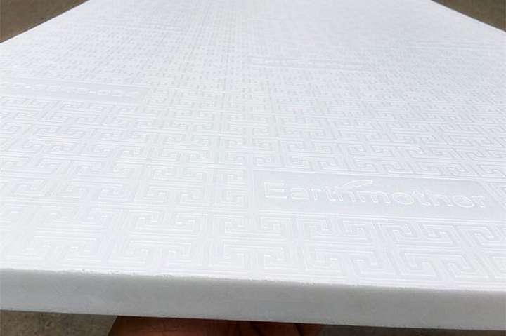 如何辨别绿羽地暖辅材真假?