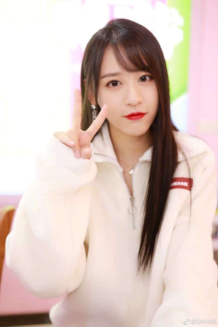 从进入2018年以后至今,钱蓓婷的明显颜值劣化,和什么原因有关? - 知乎