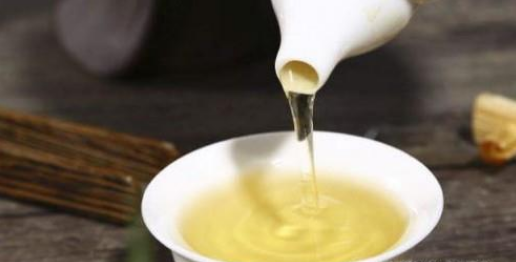 乌龙茶能减肥吗(乌龙茶么喝最有效)插图(3) 乌龙茶能减肥吗(乌龙茶么喝最有效)插图(3)