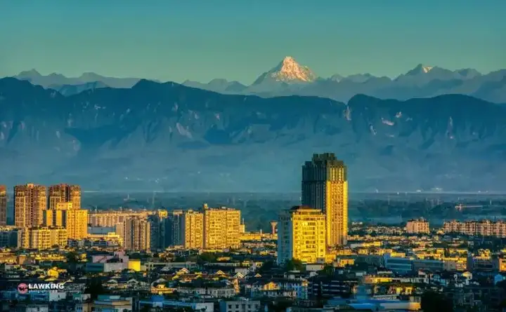 " 田相和,老王摄 在2019中国幸福城