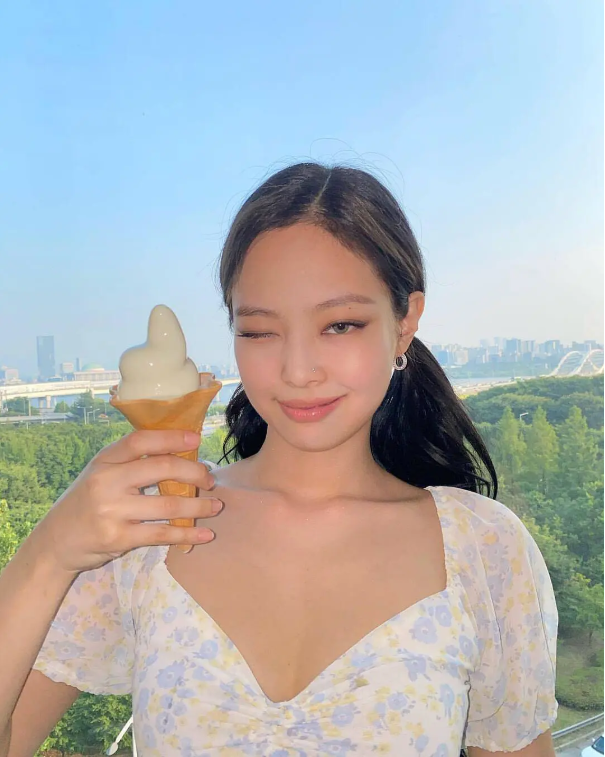 16周密发增发，Klarity小蜡笔胶原蛋白解决发量少窘境！