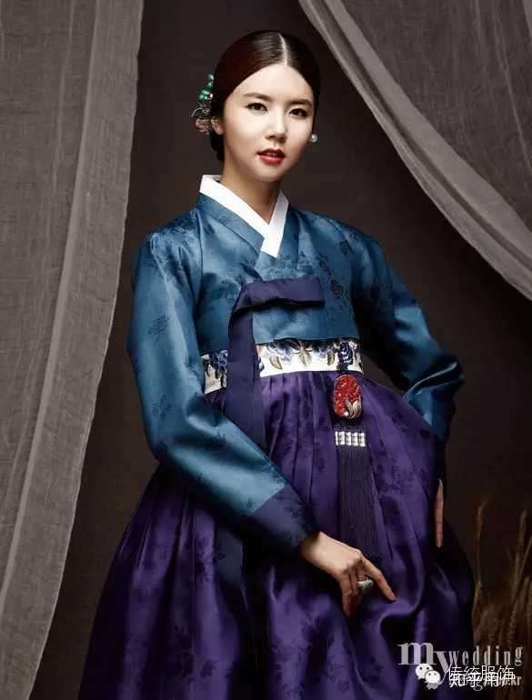 如何在细节上区分传统汉服韩服和服